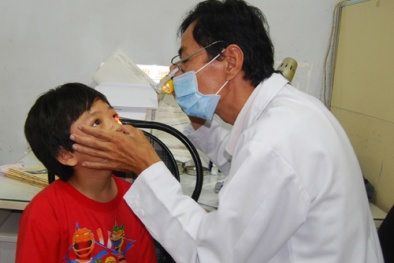 Cảnh báo: Bệnh đau mắt đỏ bùng phát 